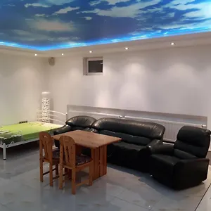 park-puscha-sauna-deluxe-apartment-teracce.hotels-of-kiev.com/