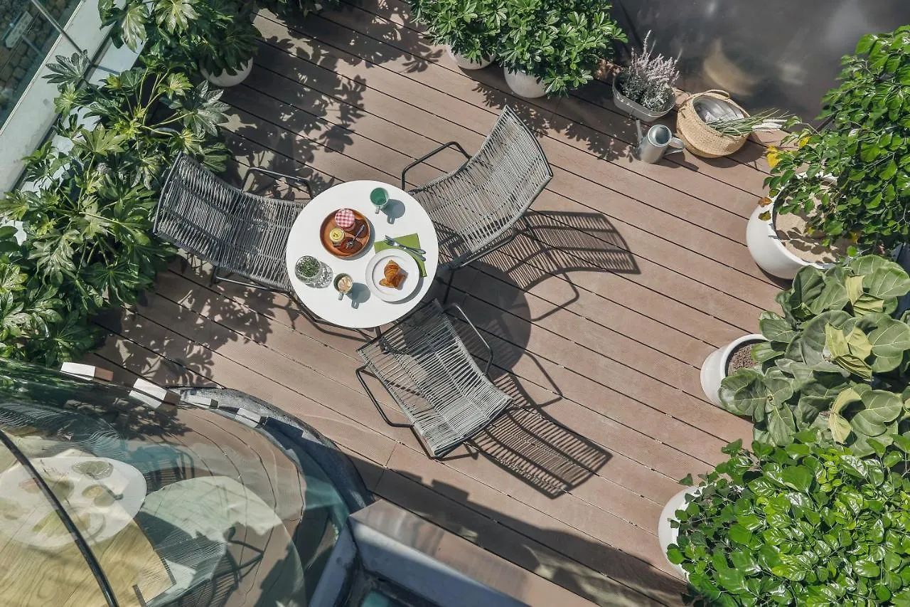 Urbanwood Ap Lei Chau Otel Hong Kong Çin