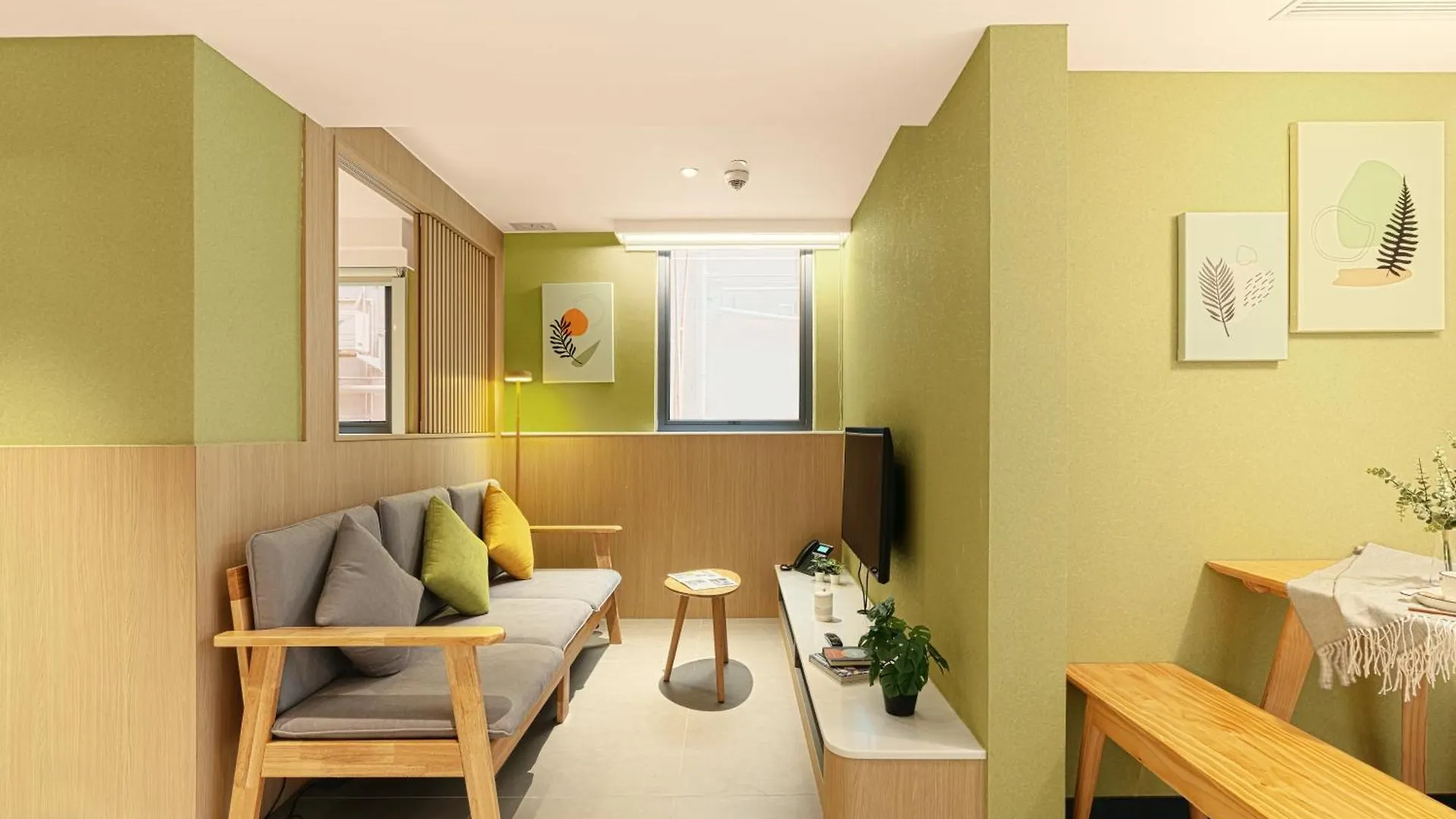 Urbanwood Ap Lei Chau Otel Hong Kong Çin