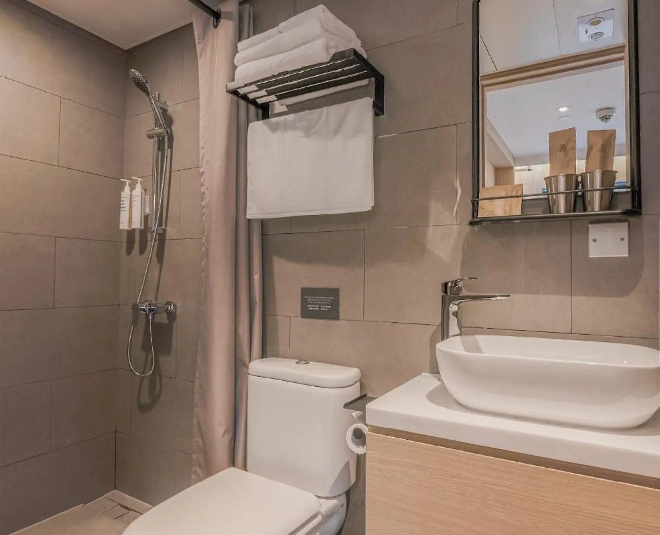 Urbanwood Ap Lei Chau Otel Hong Kong